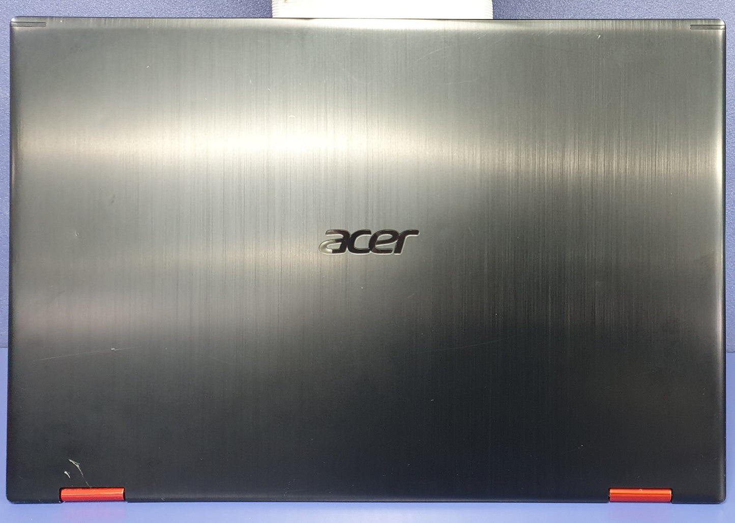 Acer Nitro 5 Spin Gamer - i7 8th Gen - 8GB RAM - 240GB SSD - GTX 1050 - 15.6" Full HD Touch Flip - Windows 11 Home