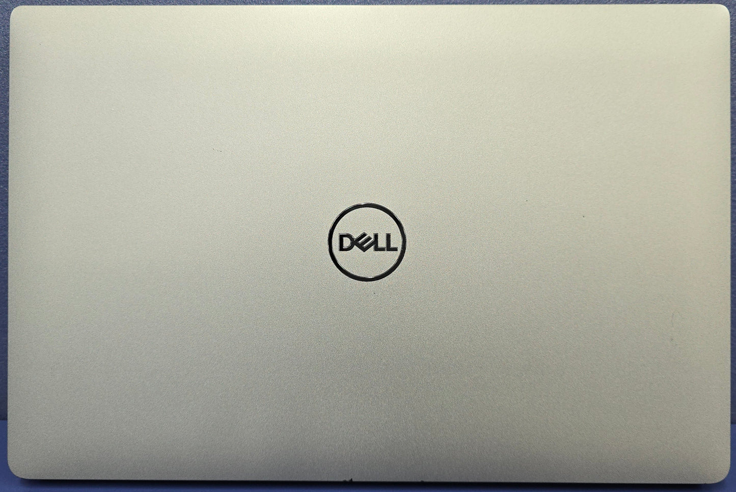Dell Latitude 5430 - i5 12th Gen - 16GB RAM - 512GB SSD - 14" FHD Touch Privacy Display - Windows 11 Home