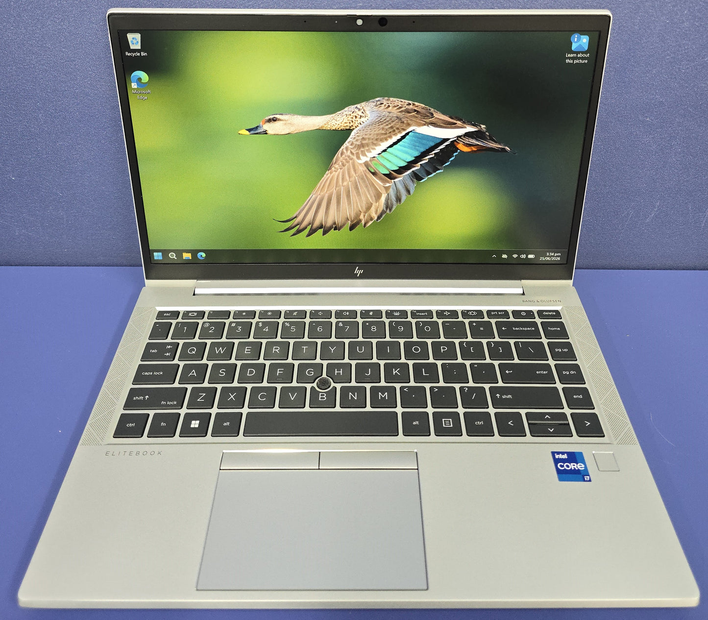 HP EliteBook 840 G8 - i7 11th Gen - 16GB RAM - 256GB SSD - 14" Full HD - Windows 11 Professional
