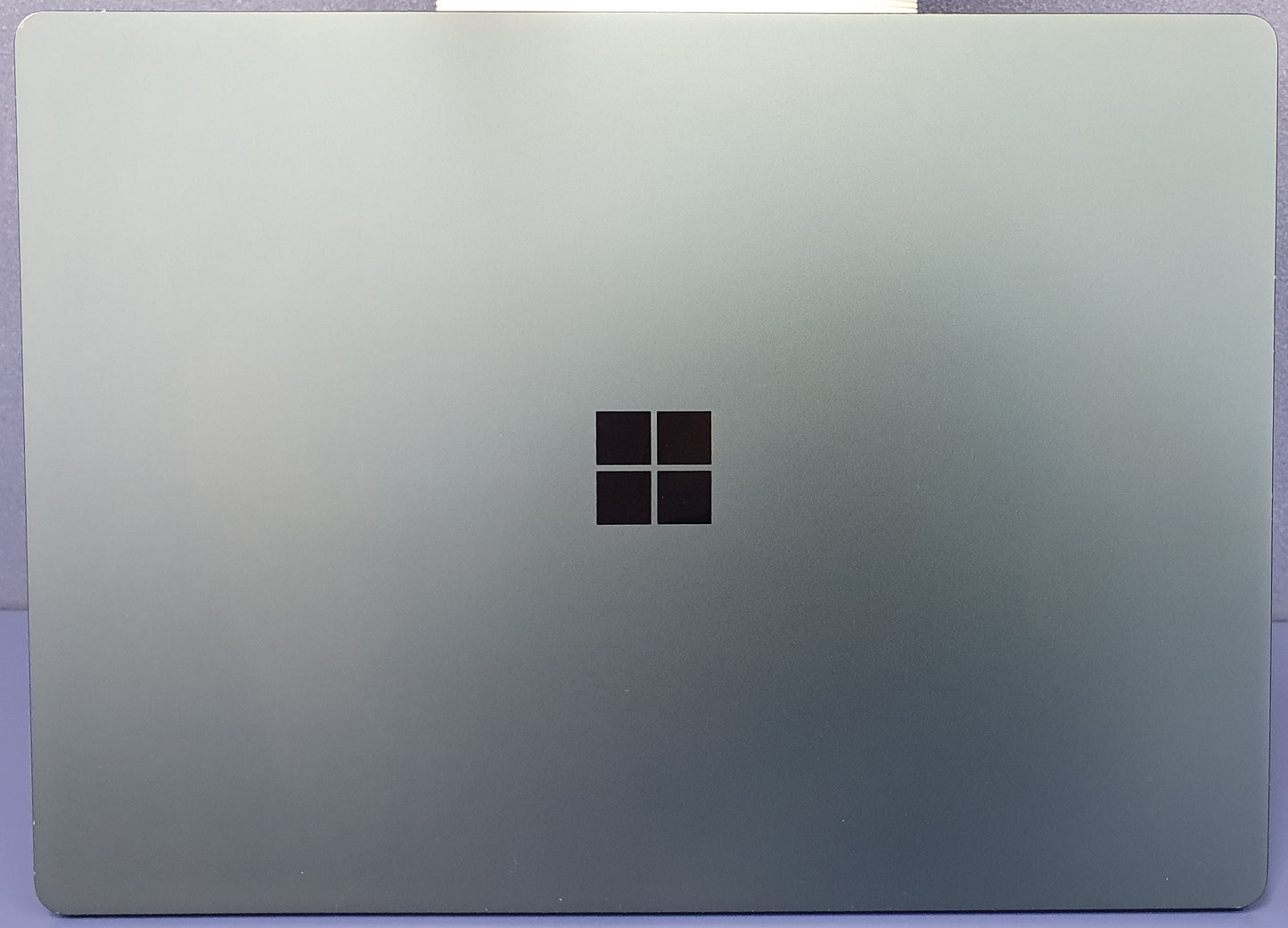 Microsoft Surface Laptop 2 - i5 8th Gen - 8GB RAM - 128GB SSD - 13.3" 2k Touch Display - Windows 10